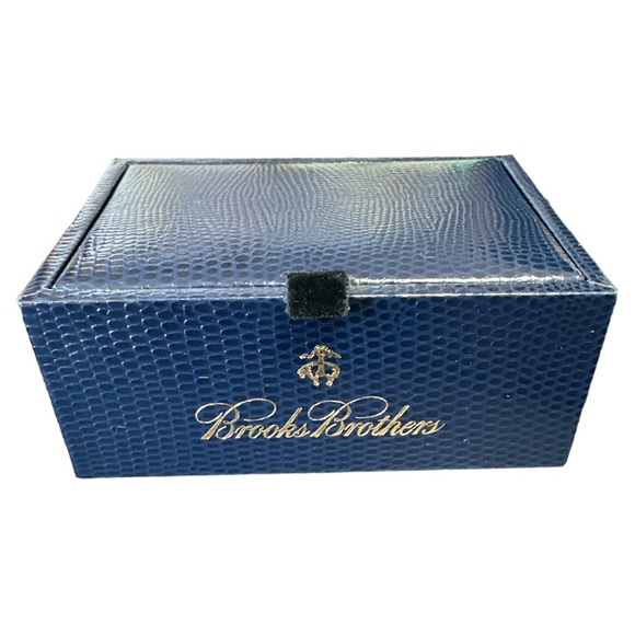 BROOKS BROTHERS GOLDTONE COLLAR BAR (NIB) - Picture 3 of 7
